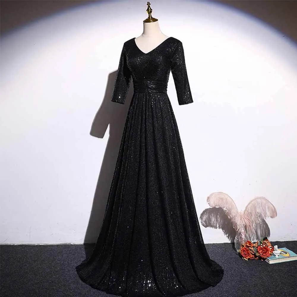 Stylish Sparkling V-Neck Banquet Evening Dress